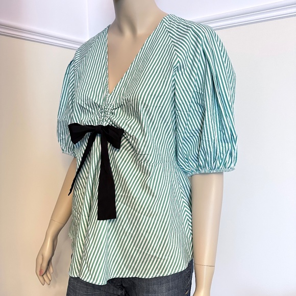 Elliott & Vine feminine bow blouse - Picture 2 of 10